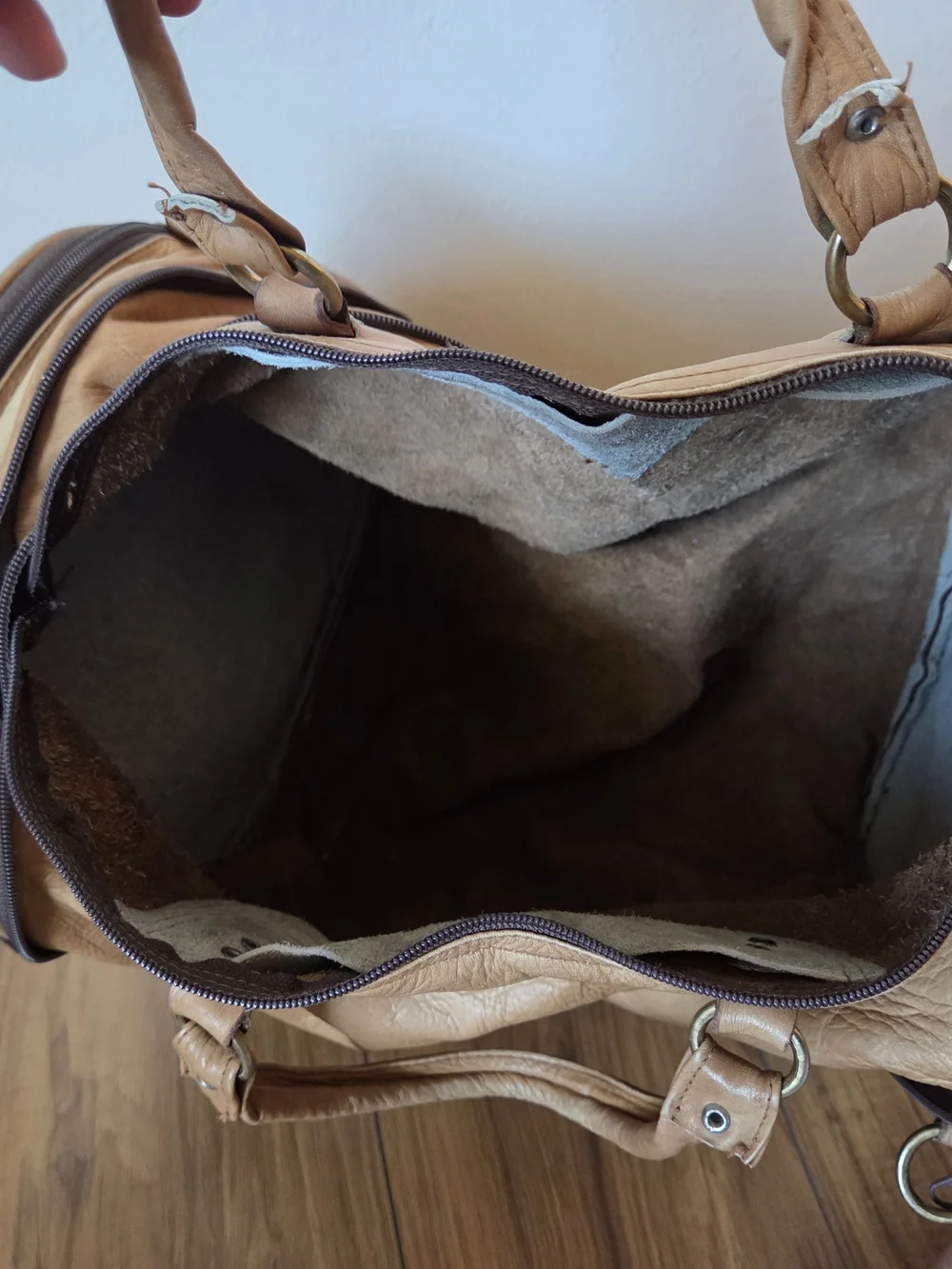 Convertable Tan Leather Travel Duffle Crossbody Bag